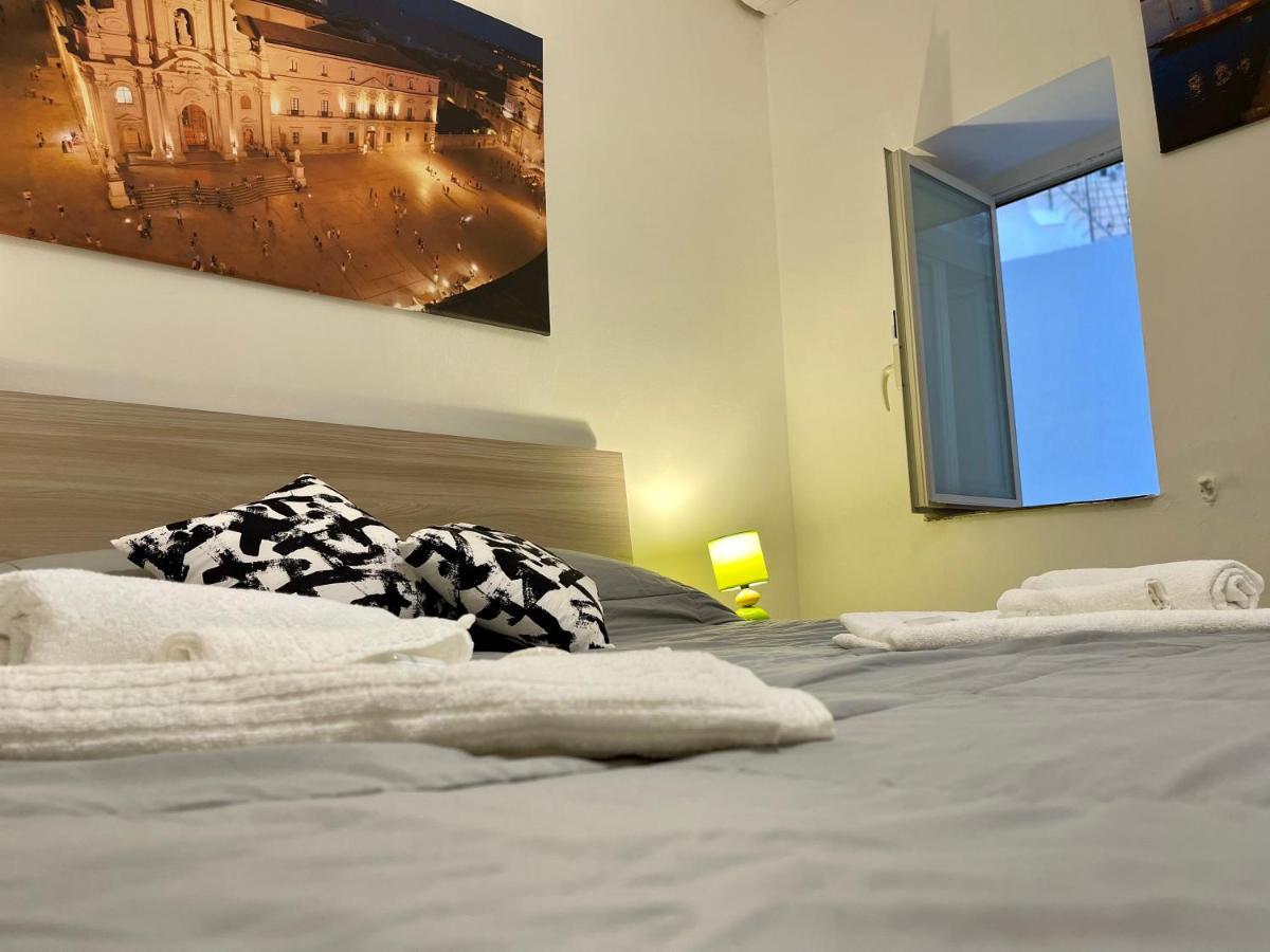 Casa Vacanze Damiano Syracuse Esterno foto